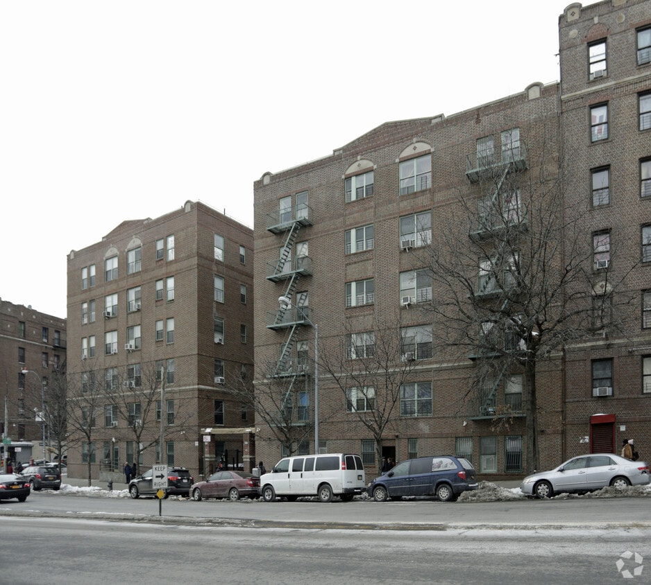 2001 Dr Martin Luther King Jr Blvd, Bronx, NY 10453 Apartments in
