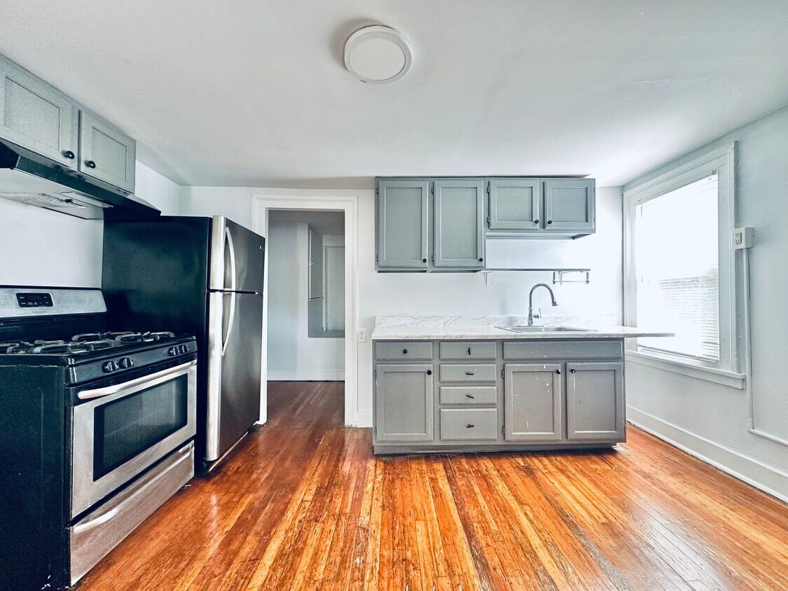 Photo - 175 Bradley Street