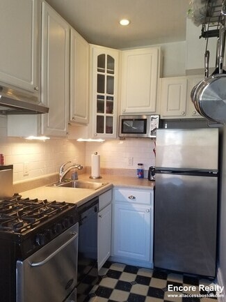 Building Photo - 35 Queensberry
