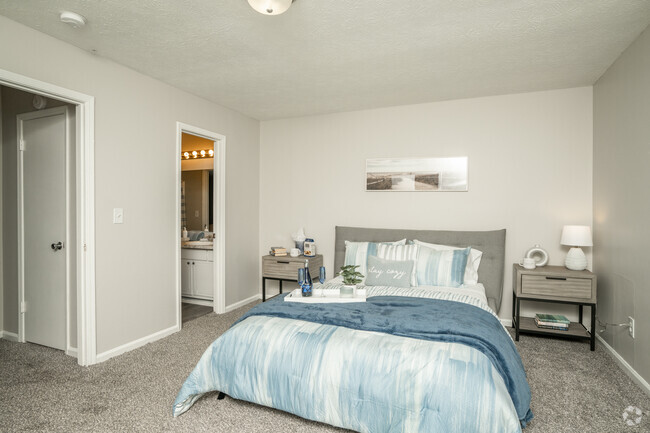 2BR, 1.5BA - 1,419SF - Primary Bedroom - Osborne Hills Apartments