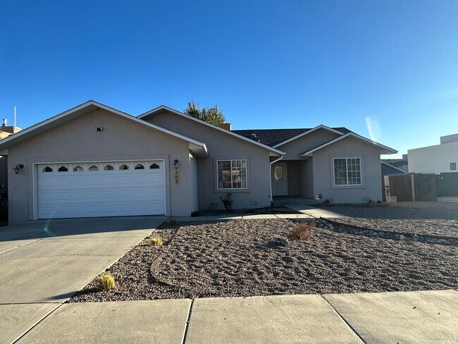 Foto del edificio - 3 Bedroom 2 Bathroom Home for rent in Bloomfield