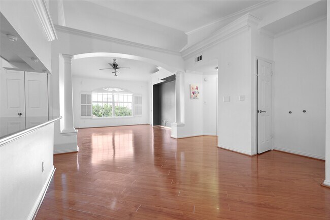 Foto del edificio - 2111 Welch St