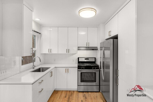 Foto del edificio - 6725 E Burnside St