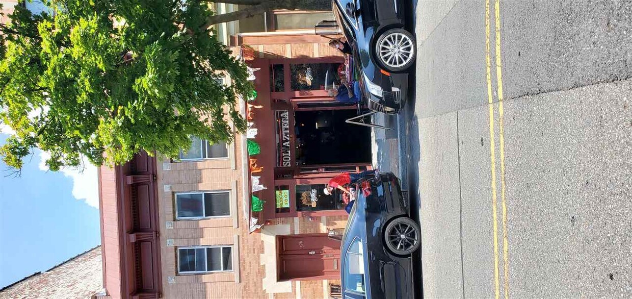 Primary Photo - 328 Montgomery St