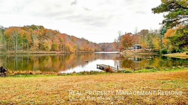 Building Photo - 569 Lake Dr