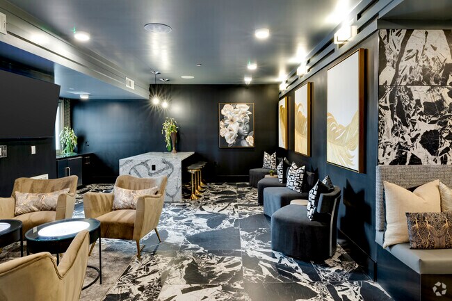 Speakeasy / Biblioteca y sala de estar - Echo Biltmore