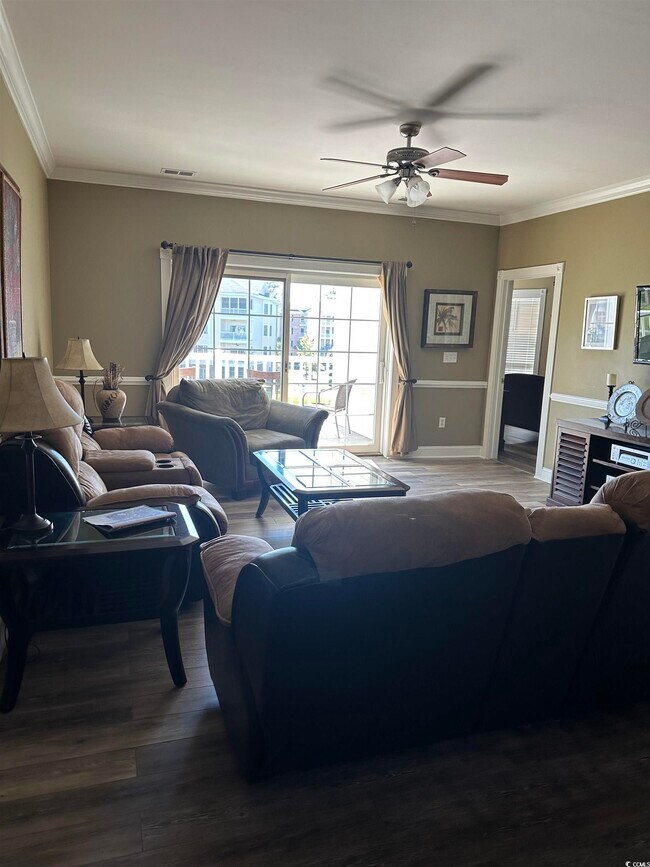 Foto del edificio - 4811 Magnolia Lake Dr