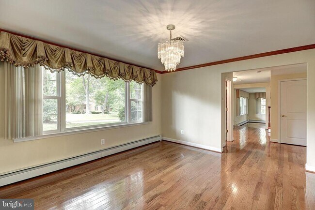 Foto del edificio - 929 Woburn Ct