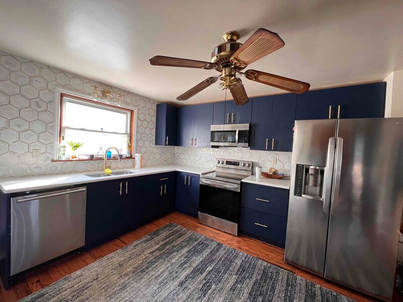 Foto del edificio - 968 Emerald Ct