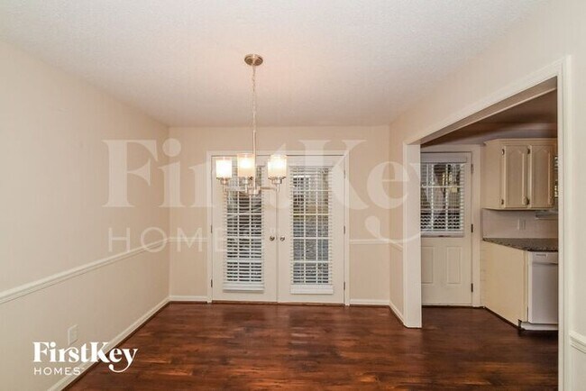 Building Photo - 1131 Dearing Downs Dr