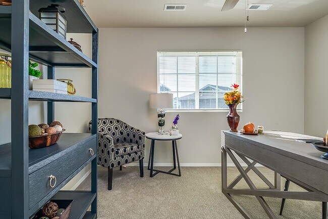 Foto del edificio - THE CROSSROAD COMMONS