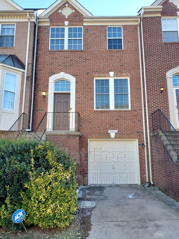 Primary Photo - 2505 Polly Jefferson Way