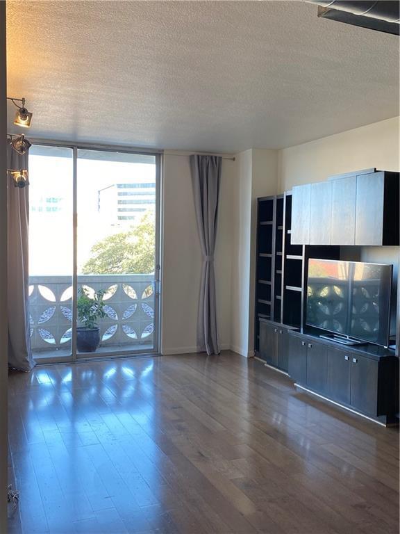 Building Photo - 1801 Lavaca St