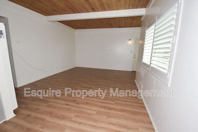 Foto del edificio - 420 W Linden Dr