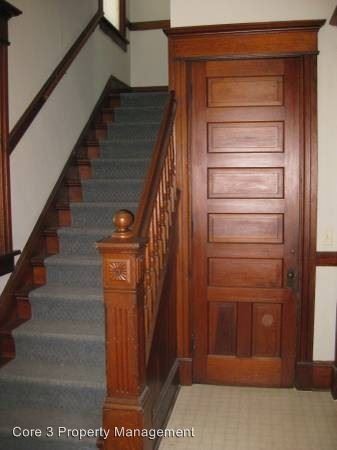 Foto del edificio - 705 E Walnut St