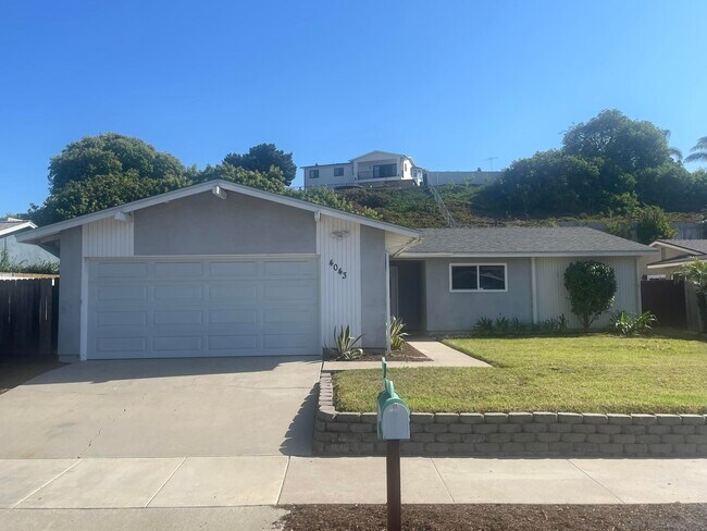 Building Photo - 4043 Mira Costa St
