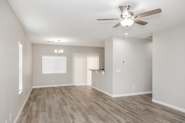 Building Photo - 4952 Crusoe Creek Ct