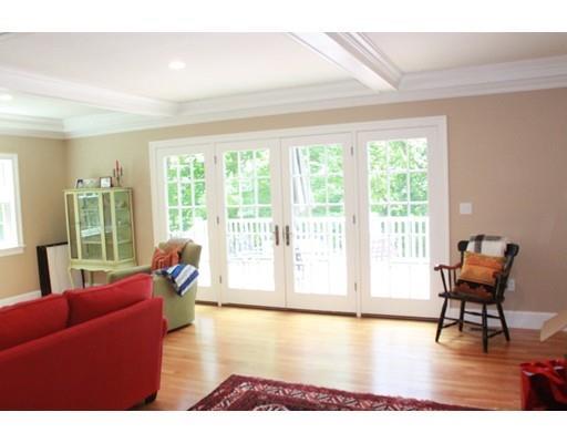 Building Photo - 83 Wachusett Rd