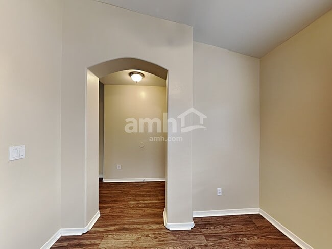 Building Photo - 6250 W Wood Street
