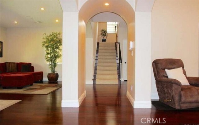 Foto del edificio - 507 Grove Pl