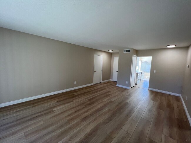 Building Photo - Del Mar Model Available in Leisure Villave
