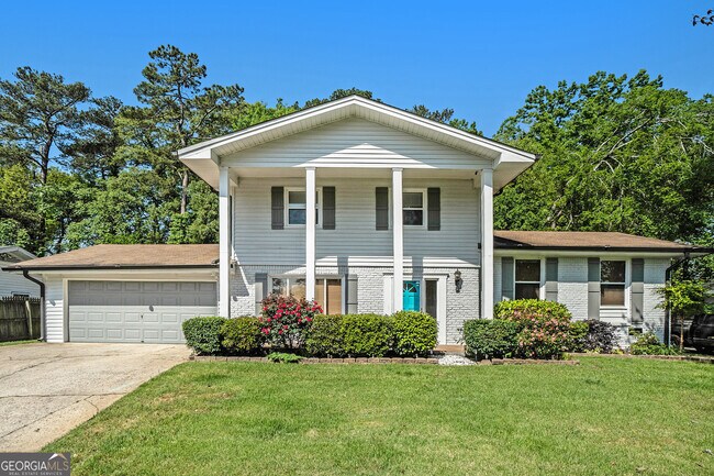 Building Photo - 2751 Williamsburg Way