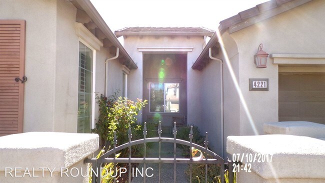 Building Photo - 4221 Anatolia Dr