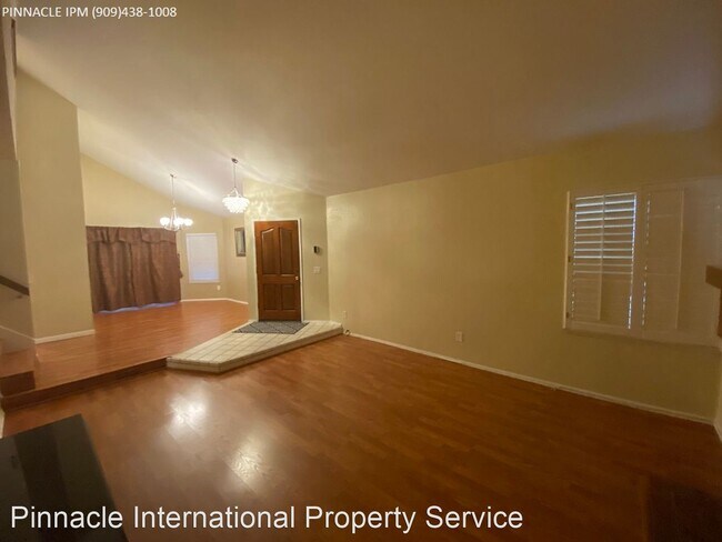 Building Photo - 3 br, 2.5 bath House - 7 Silverwood Lane