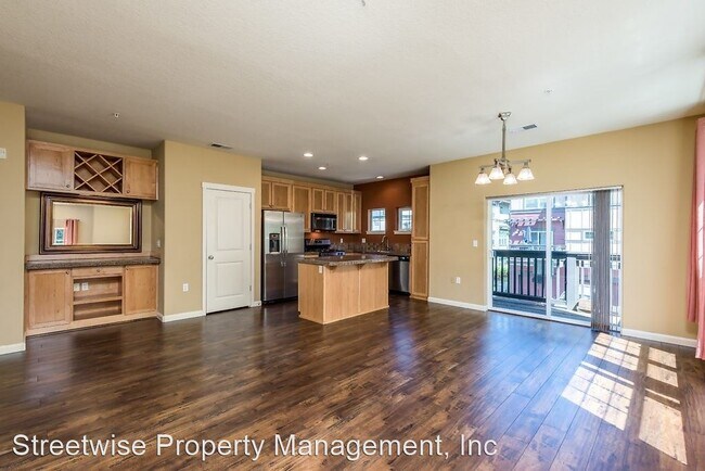 Building Photo - 22860 SW Forest Creek Dr