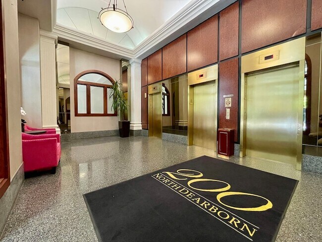 Foto del edificio - 200 N Dearborn St