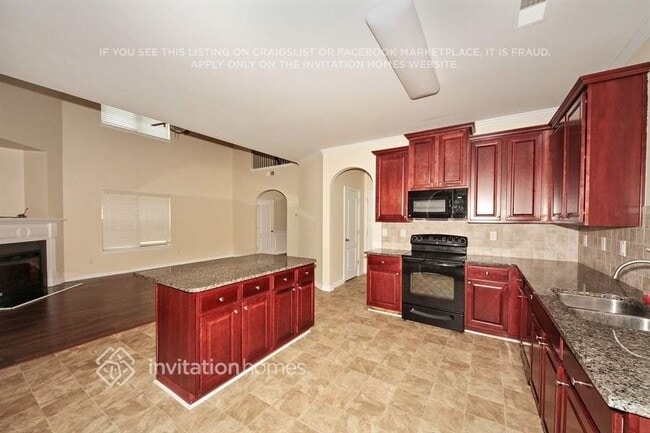 Building Photo - 117 Tyre Dr