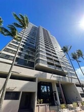 Building Photo - 2724 Kahoaloha Ln