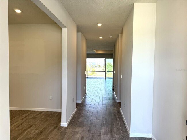 Building Photo - 4520 Gliding Wave St