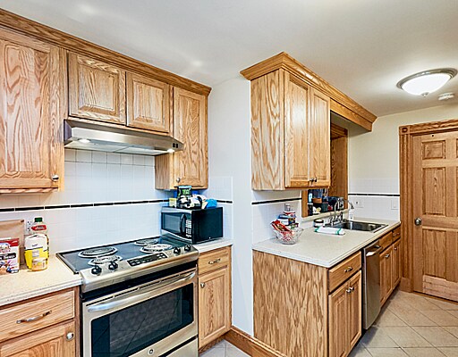 Foto del edificio - 12 S Russell St