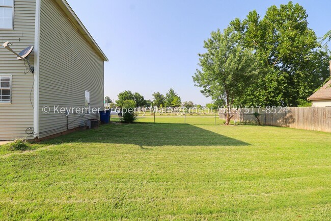 Foto del edificio - 3 Bed | 1.5 Bath in Central Tulsa!