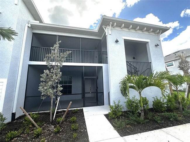 Building Photo - 14231 Heritage Landing Blvd