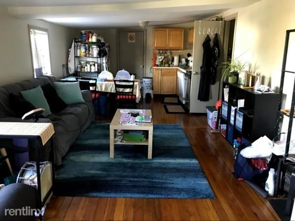 Building Photo - 1 br, 1 bath  - 191 Maverick St 4L