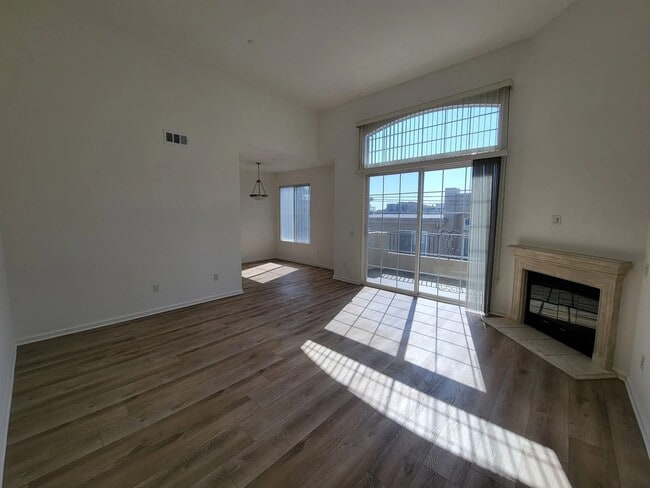 Building Photo - 1725 Butler Ave