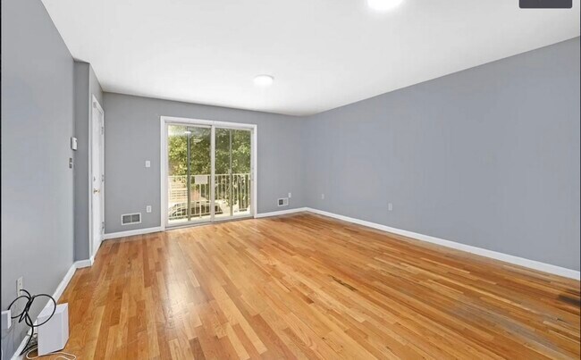 Building Photo - 216 Angelique St