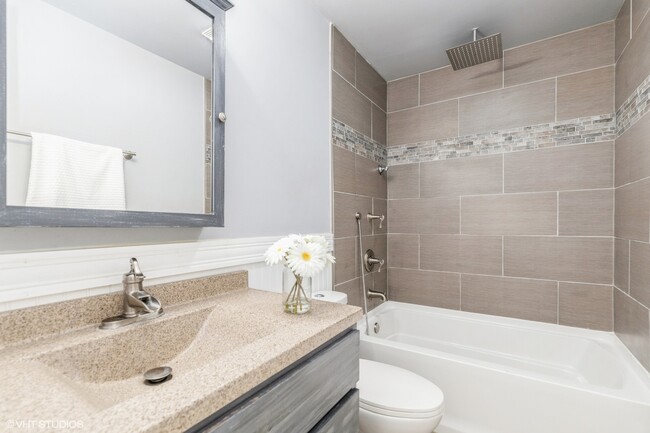 Building Photo - 5513 Winding Creek Dr