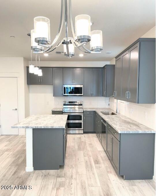 Foto principal - 300 N Gila Springs Blvd