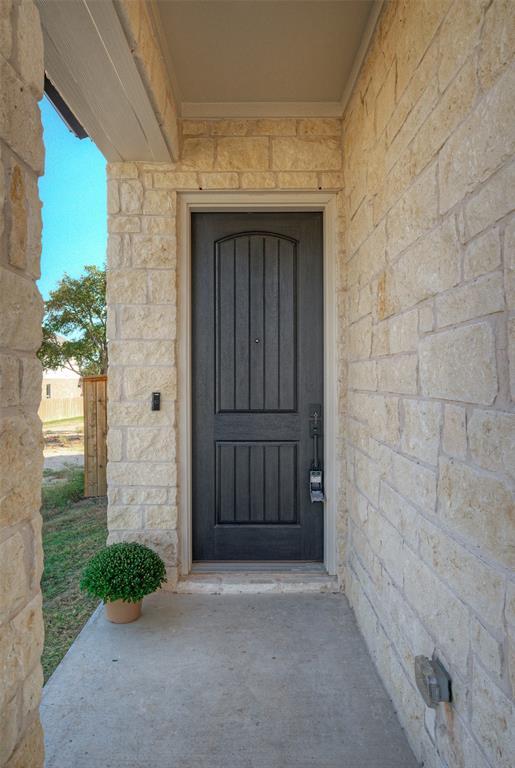 Foto del edificio - 245 Darley Oak Dr