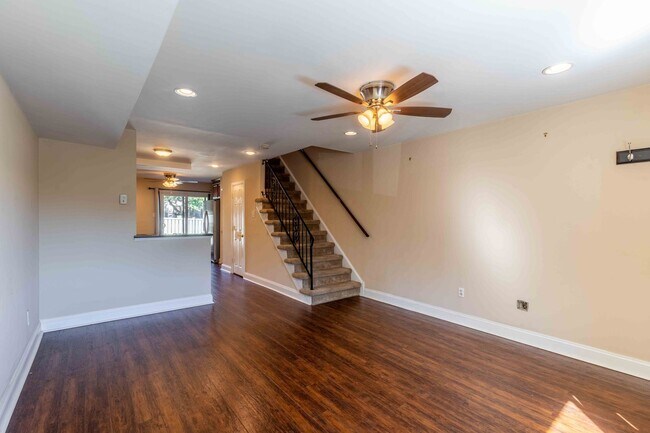 Foto del edificio - Updated 2 Bedroom 1.5 Bath in Goshen Valley!