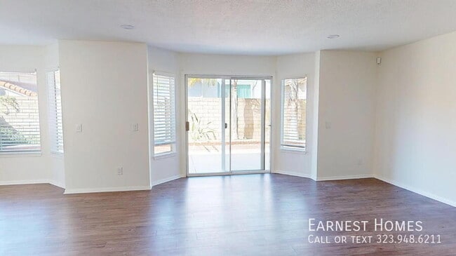 Building Photo - 12015 Stone Gate Way
