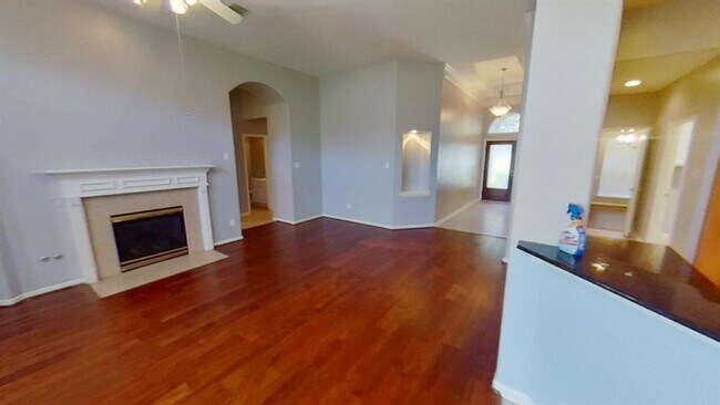 Building Photo - 6623 Trenton Lake Ln