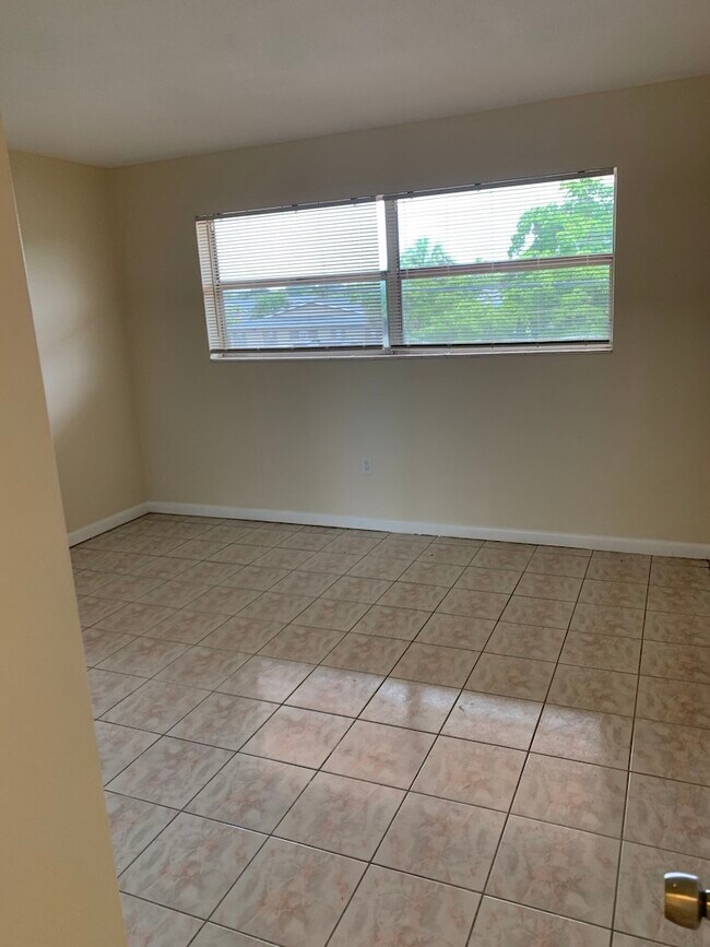 Foto del edificio - 19001 NE 2nd Ave