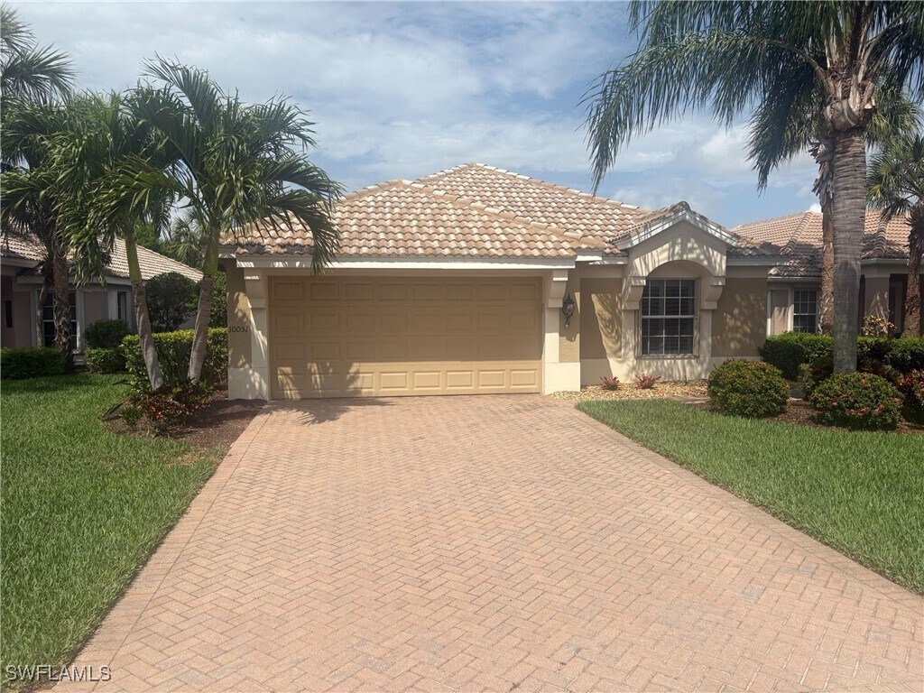 Foto principal - 10051 Oakhurst Way