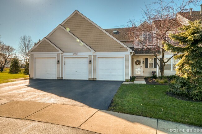 Building Photo - 2932 Bartlett Ct