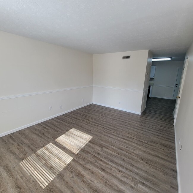 Building Photo - 1819 Stargazer Dr