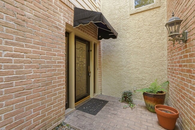 Photo - 10125 Valley Forge Dr Apartment